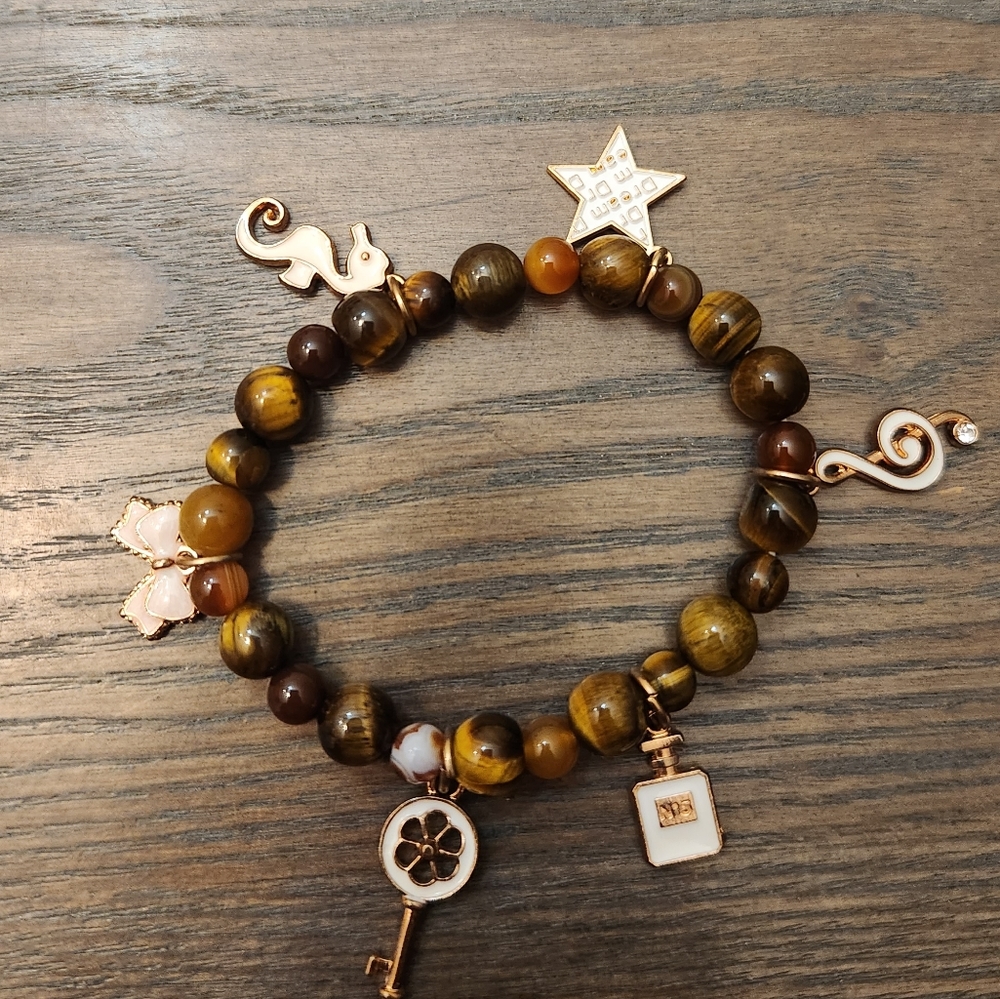 charm bracelet